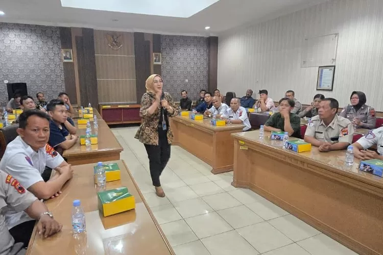 Demi Kualitas Layanan, Samsat Kota Semarang I Gelar Pelatihan Public Speaking: &ldquo;Pergi dengan Senyum, Kembali dengan Percaya&rdquo;. (dok.)