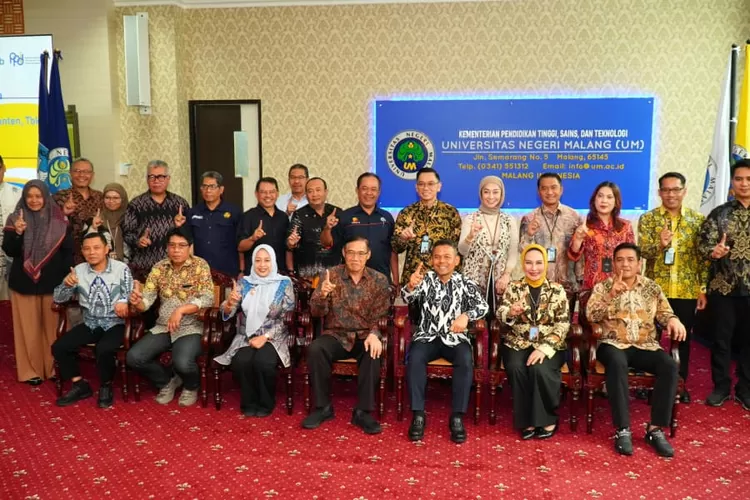 bank bjb dan Universitas Negeri Malang tandatangani MoU perkuat sinergi pendidikan tinggi, dorong digitalisasi layanan kampus, dan pengembangan SDM unggul.