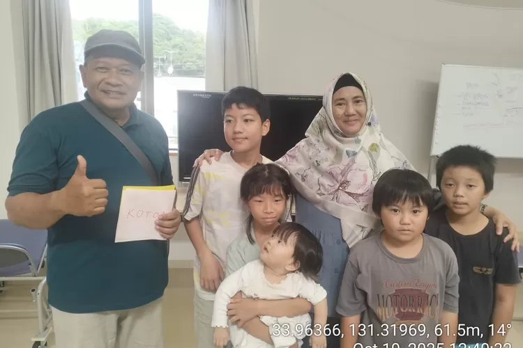 UNISMA memperluas kontribusi global melalui program pengabdian masyarakat internasional bertajuk &ldquo;Indonesia in Diversity (Do You Know Where Indonesia Is?)&rdquo;di Balai Komunitas Yanagase, Distrik Nishigiwa, Ube Yamaguchi, Jepang. (dok.)