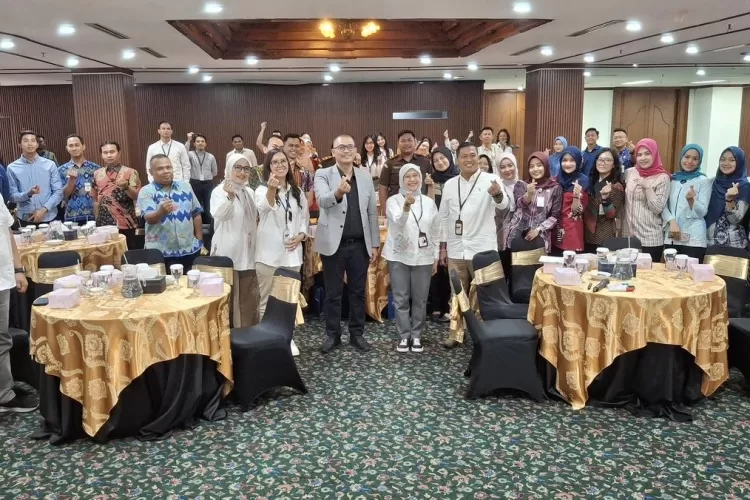 Bank Jateng menggelar Capacity Building bersama Tata Usaha (TU) dan Protokol Provinsi Jawa Tengah serta Lintas Instansi Tahun 2025 yang berlangsung di Hall Bimasena Lantai 7 Bank Jateng Kantor Pusat