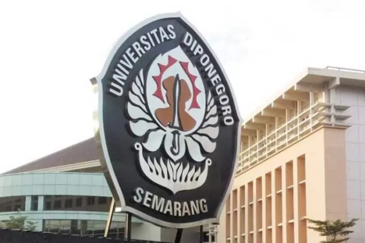 Undip membebaskan UKT untuk mahasiswa terdampak banjir Sumatera. (kampusundip)