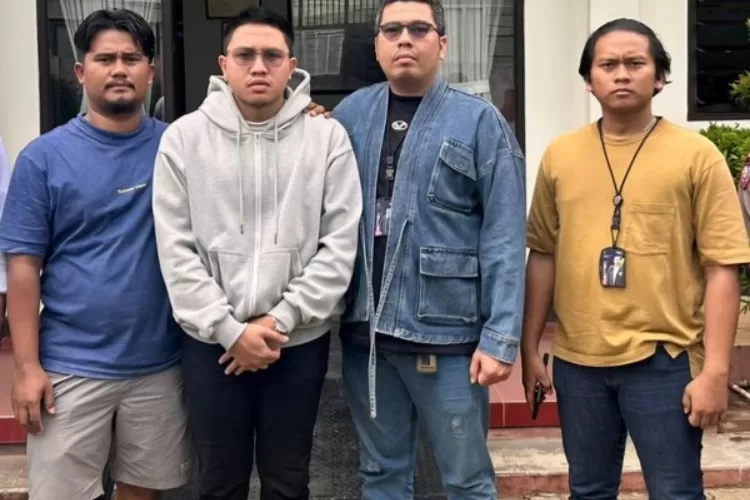 YouTuber Resbob saat ditangkap.  (Polda Jabar)