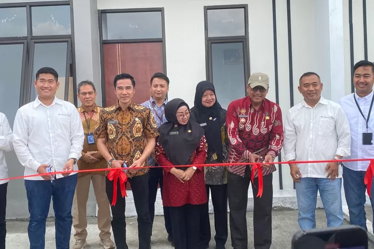 wakil bupati kendal meresmikan kendal city residence di Kelurahan Kalibuntu wetan. (dokumen)