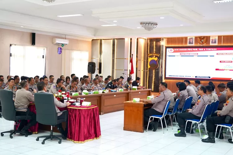 Polrestabes Semarang menggelar Latpraops Lilin Candi 2025. Ada beberapa tugas yang jadi fokus kepolisian. (Humas Polrestabes)