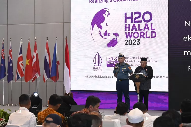 Wapres Ma'ruf Amin Dorong Standar Halal Global Pada H20-Halal World ...