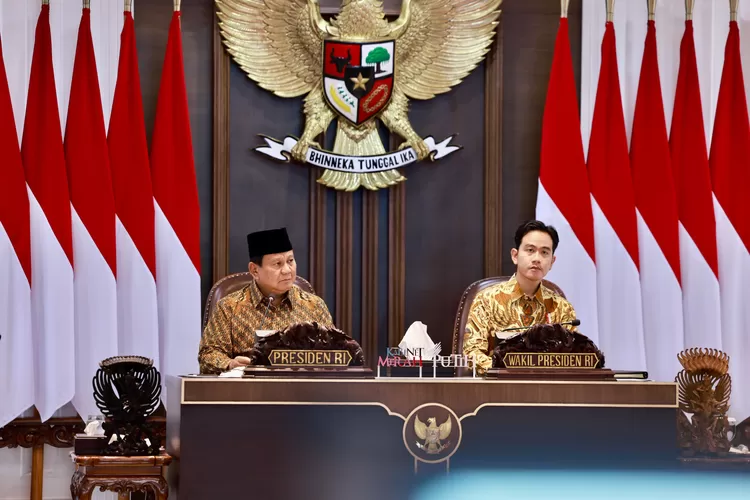 Presiden RI Prabowo Subianto memimpin sidang perdana Kabinet Merah Putih yang digelar di Istana Merdeka, Jakarta, Rabu (23/10) (Dok.ist)