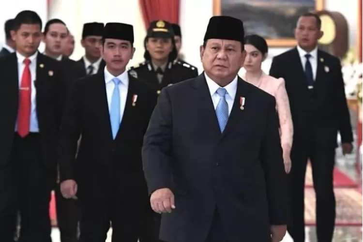 Mengintip rekam jejak para tokoh bermasalah yang kini dilantik di Kabinet Merah Putih Presiden RI Prabowo Subianto dan Wakil Presiden RI Gibran Rakabuming Raka. Inilah ulasan selengkapnya.  (Instagram.com/@gibran_rakabuming)
