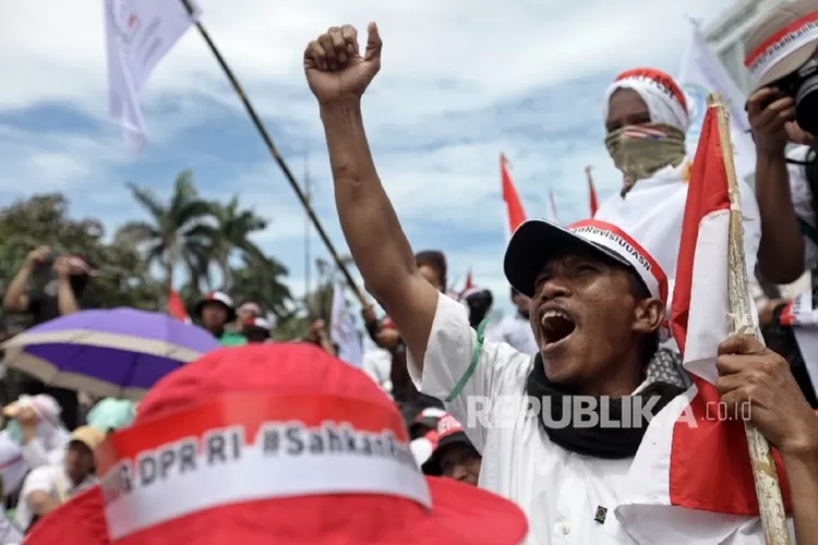 Selamat! MenPANRB Dan Mendikbud Segera Angkat 1 Juta Guru Honorer Dan ...