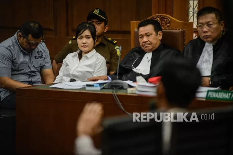 Pertemuan Advokat Pembela Jessica Wongso Membuat Ayah Mirna Ketar-Ketir, Ahli Psikologi Ini Ungkap Alasannya