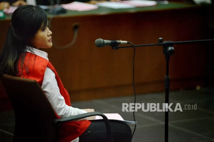 Dinilai Janggal, Eks Penyidik KPK Ungkap Gestur Tak Cukup Buktikan Jessica Wongso Pelaku Pembunuhan