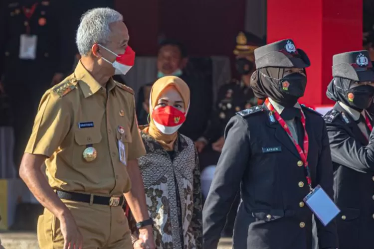 Apakah Istri Ganjar Pranowo PNS? Keluarga Tokoh Besar Pemuka Agama