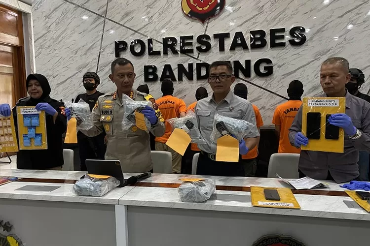 Polrestabes Bandung Amankan 7 Kg Sabu yang Bakal Diedarkan Saat Nataru