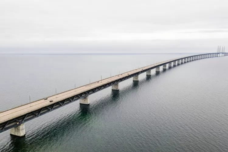 Dibangun Rp4 Triliun Lebih, Jembatan Terpanjang Di Indonesia Ini Tak ...