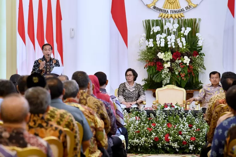 Atas Perintah Jokowi, Sri Mulyani Siap Cairkan THR PNS, TNI Polri 2024 ...