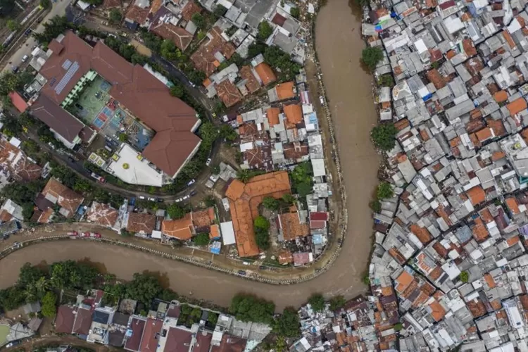 Proyek Sodetan Kali Ciliwung Mangkrak Sejak Era Ahok dan Jokowi, Selesai Cepat di Era Anies Baswedan atau Heru Budi?