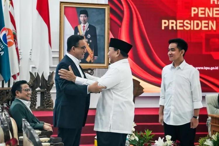 Anies Ingin Rehat Dulu Setelah Ditinggal Partai Pengusung, tapi Netizen Tetap Dukung : Keren Sih Pak Anies!