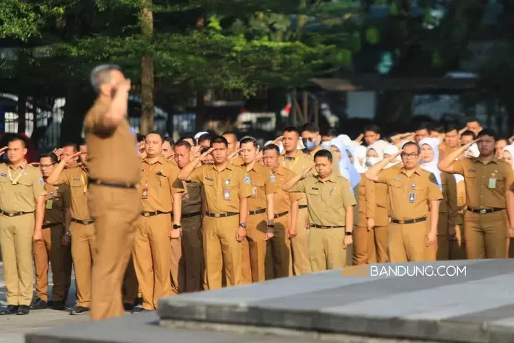 Hati-hati Bagi Anda PNS Aktif, Gaji 13 2024 Bisa Tidak Cair Jika Hal Ini Terjadi!