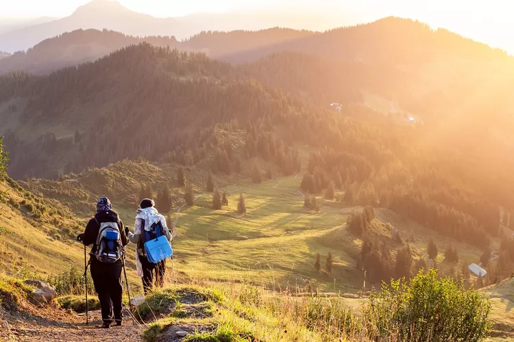 Rekomendasi Jalur Trekking di Bandung dengan Pemandangan Menarik, Kamu Sudah Lewatin Jalur Mana Aja?