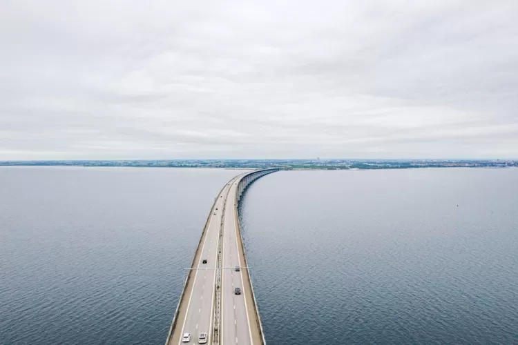 Telan Dana Rp4 Triliun, Jembatan Terpanjang Di Indonesia Ini Tak Boleh ...