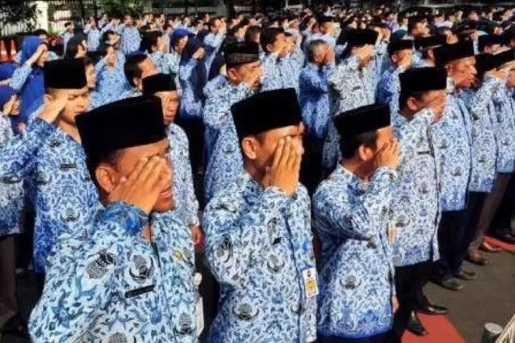 Langsung Masuk Rekening, Segini Besaran Gaji Ke 13 PNS Dan Pensiunan ...