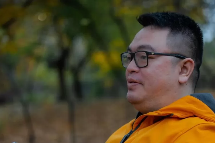 Potret Mr Bert yang menuding adanya serangan ransomware di Bank BRI hingga ditepis Menkomdigi dan Pakar IT. (Instagram.com/@realmrbert)