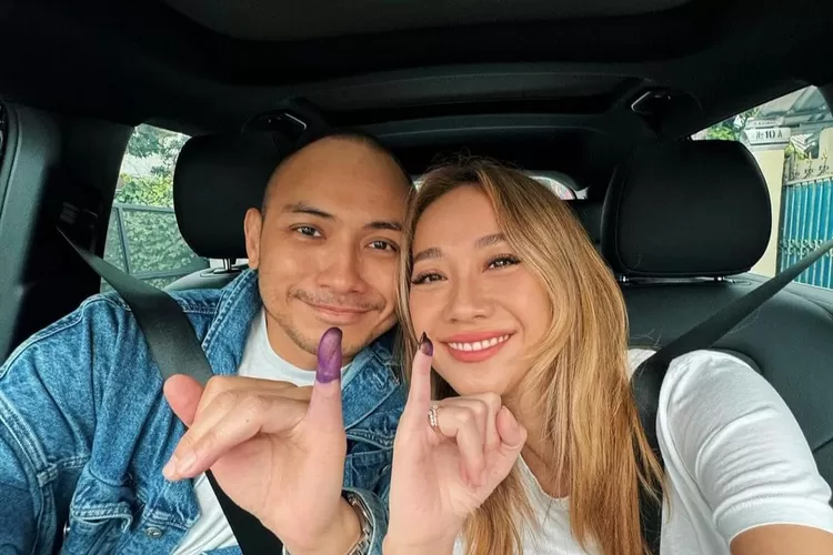 Bunga Citra Lestari dan Tiko Aryawardhana (IG @itsmebcl)