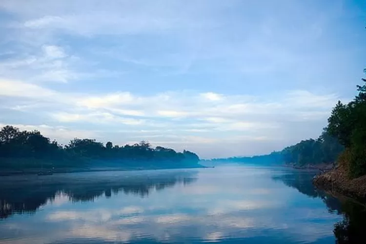 Mengenal Sungai Bengawan Solo, Jalur Air Penting Bagi Masyarakat Dan ...