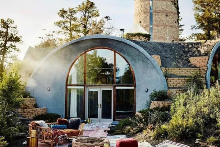 Pecinta Arsitektur, Jangan Lewatkan Peluang Melihat Keunikan Tawaran Miliki Desain Unik Wonder Haus.