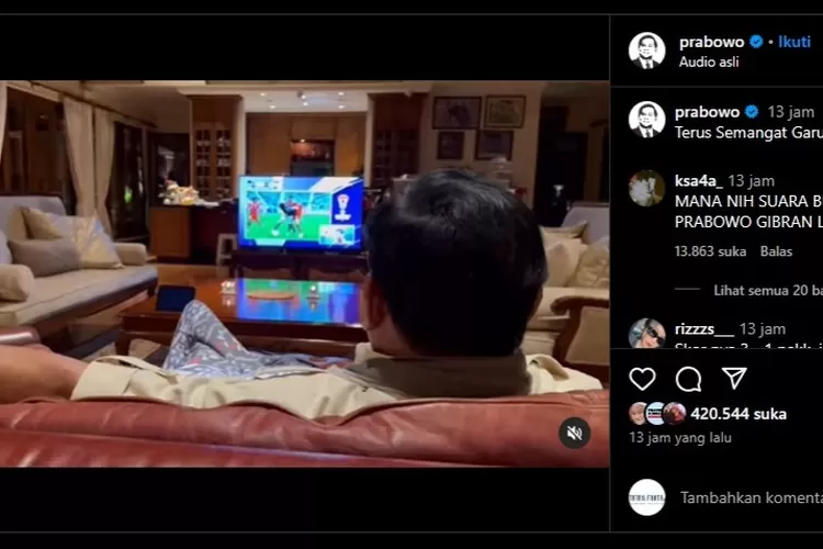 Prabowo Sarungan Nonton Timnas Indonesia VS Jepang (Catatanfakta.com)