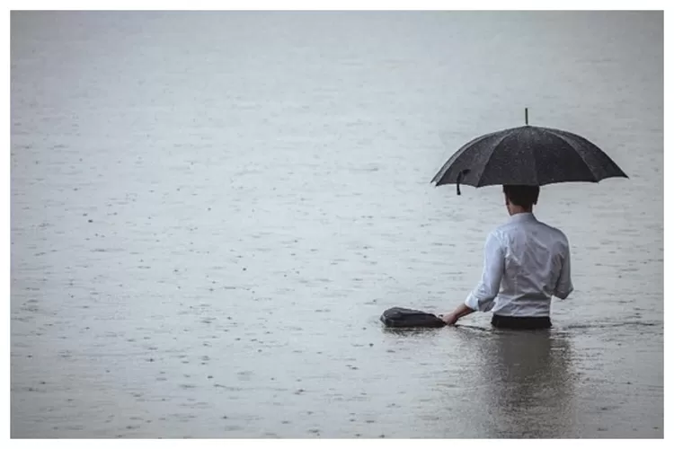 Rawan Banjir Daerah bandung dan surabaya  (Nadya Kamila )