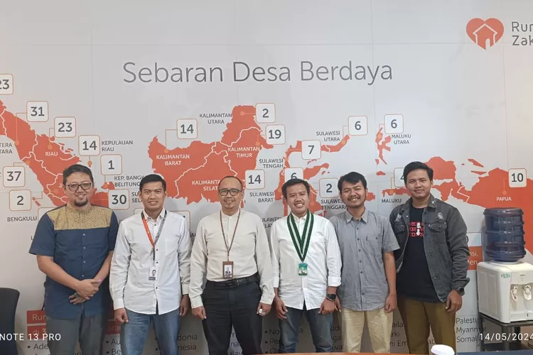 Kolaborasi Pengurus Pusat KAMMI dan Rumah Zakat untuk Pendidikan dan Pengembangan Desa