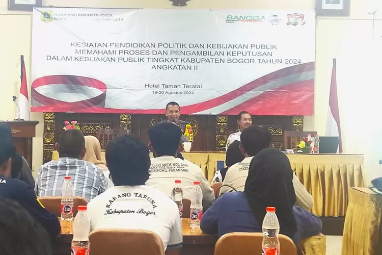 Kegiatan Pendidikan Politik Pemuda Kabupaten Bogor  (catatanfakta.com)