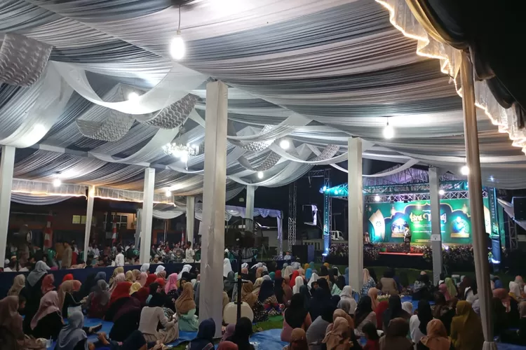 Tabligh Akbar, Dakwah dengan Wayang Golek di Kemang Bogor Bikin Heboh! (catatanfakta.com)