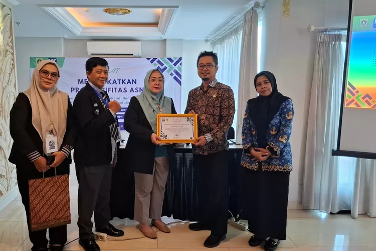 Kegiatan peningkatan produktifitas bagi ASN  pemberdayaan aplikasi Srikandi berbasis Ai &amp; office skill (catatanfakta.com)