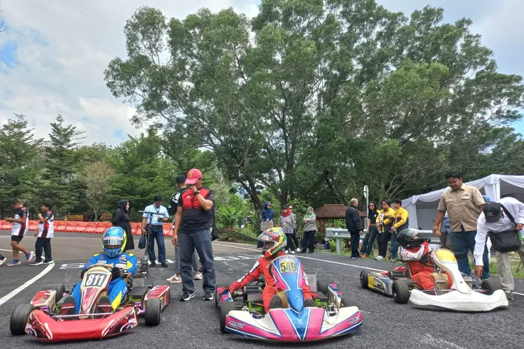 Balap Gokart Listrik Pertama Di Indonesia Akan Berlangsung Di Bandung ...