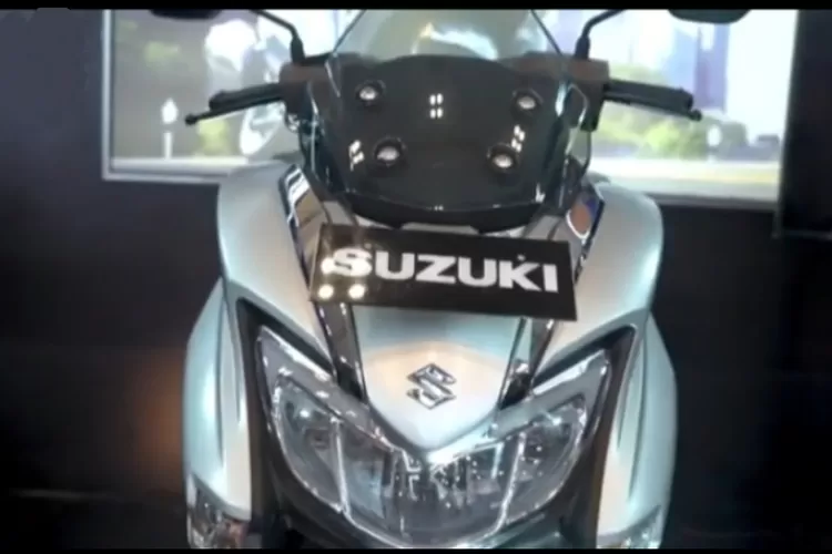 Suzuki Burgman Street 125 EX Masuk ke Pasar Indonesia (Foto : YouTube DH99 Official)
