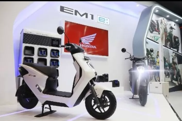 Sepeda motor listrik Honda EM1 e: 