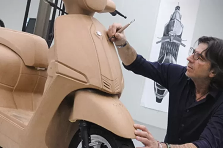 Wow! Suzuki Saluto 125 Hadir dengan Model Hasil Designer Italia yang Retro dan Mewah, Apakah Meniru Vespa? (Foto: Youtube Ate Breaker)