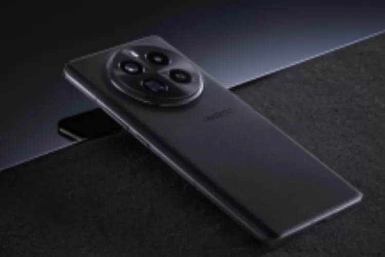 Bocoran sebelumnya menunjukkan bahwa Realme GT 7 Pro akan memiliki&nbsp;baterai terbesar yang pernah&nbsp;ada di ponsel pintar Realme (gizmochina)