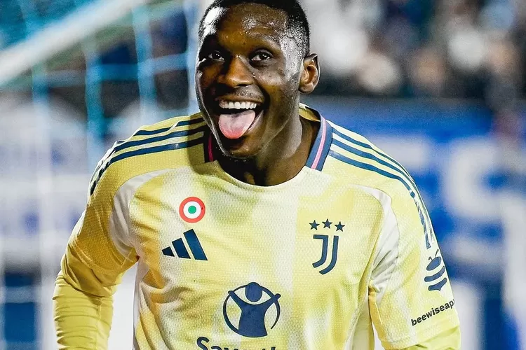 Randal Muani, rekrutan baru Juventus yang dapat membantu tim di Liga Champions (dok Instagram @juventus)