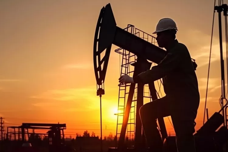 Ilustrasi: Pekerjaan beresiko Hipertensi (Freepik/Atlas Company)