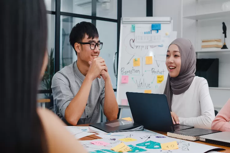 7 Contoh Soft Skill Ini Sangat Dibutuhkan Dalam Dunia Kerja, Efektif ...