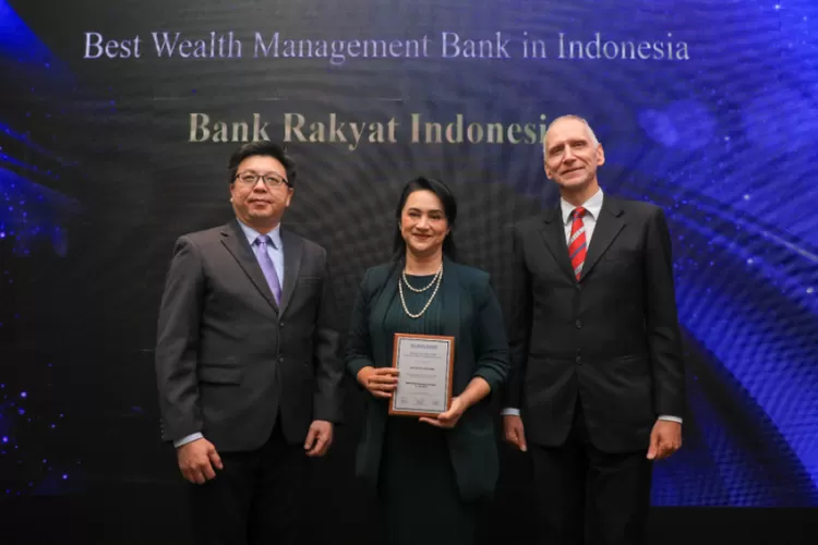 BRI Raih Penghargaan Best Wealth Management Bank In Indonesia Di Ajang ...