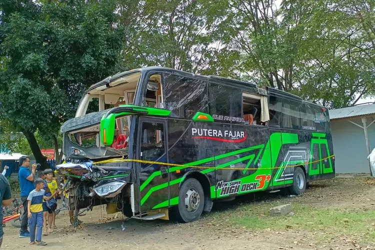 Terbongkar Bobroknya Kondisi Bus Rombongan SMK Lingga Kencana Yang ...