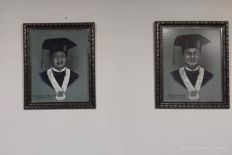 Potret Sohibul Iman dan Anies Baswedan sebagai rektor di Universitas Paramadina. (X @dependentbeing)