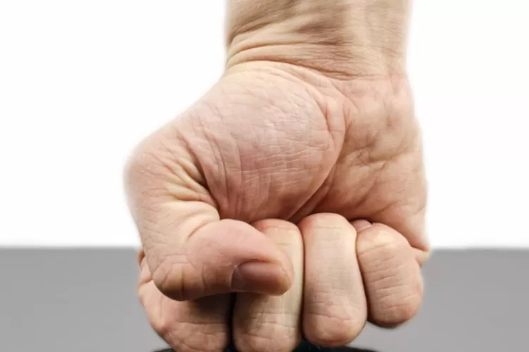 Ilustrasi Penganiayaan. (Pixabay)