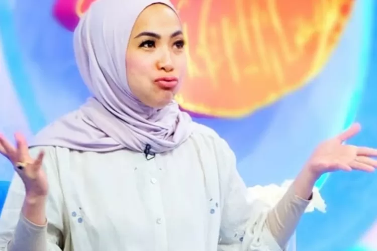 Feni Rose ikut sindir Tasyi Athasyia (instagram @fenirose)