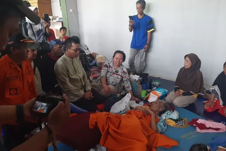 Bupati Tetapkan Status Tanggap Darurat Bencana Di Kabupaten Bandung ...