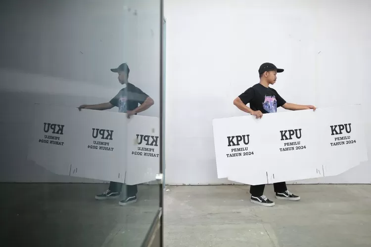 Kebutuhan logistik telah sesuai, mulai dari surat suara, bilik suara hingga para KPPS (Kelompok Penyelenggara Pemungutan Suara) yang berjumlah 51.968 dan jumlah Daftar Pemilih Tetap (DPT) sebanyak 1.872.381.