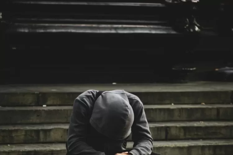 Foto ilustrasi - Polisi ungkap pelaku sering merasa kesepian. (Unsplash/Jack Lucas Smith)